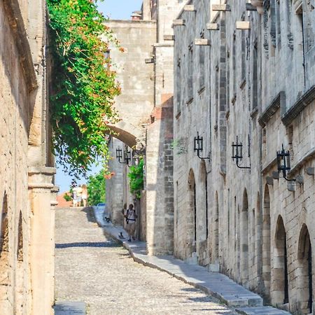 Colourful Aria Of The Medieval Town Rhodes City Kültér fotó